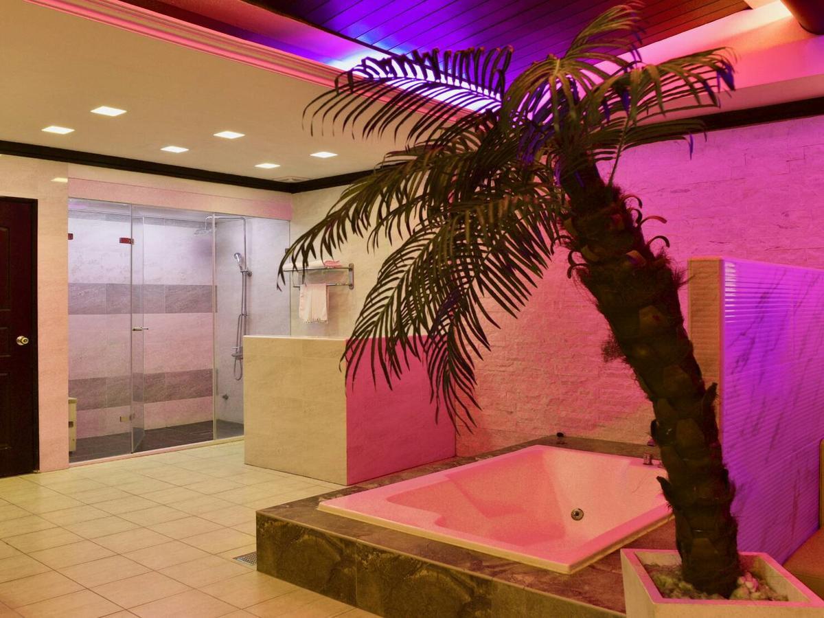 Xin Yuan Motel Taichung Exterior foto